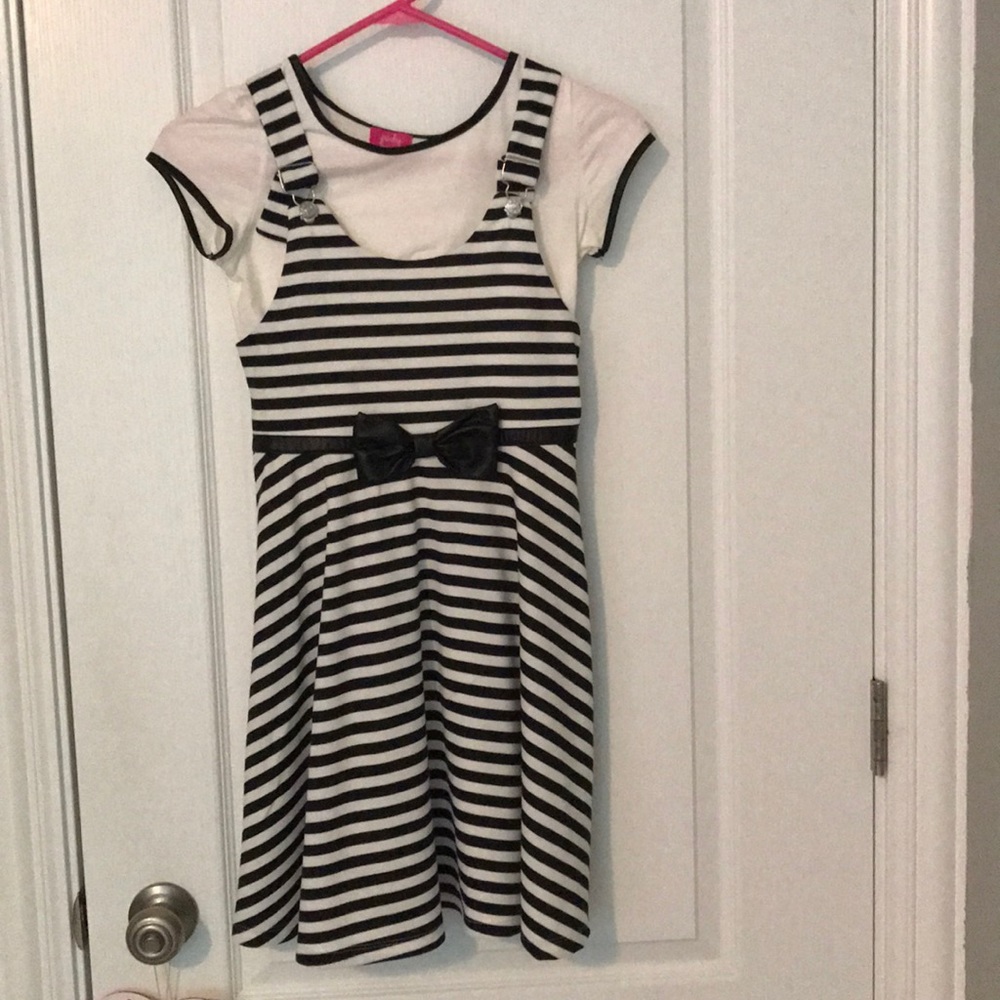 pinky faux leather jumper + undershirt